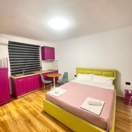 Keli'S Apartment Тирана Екстериор снимка
