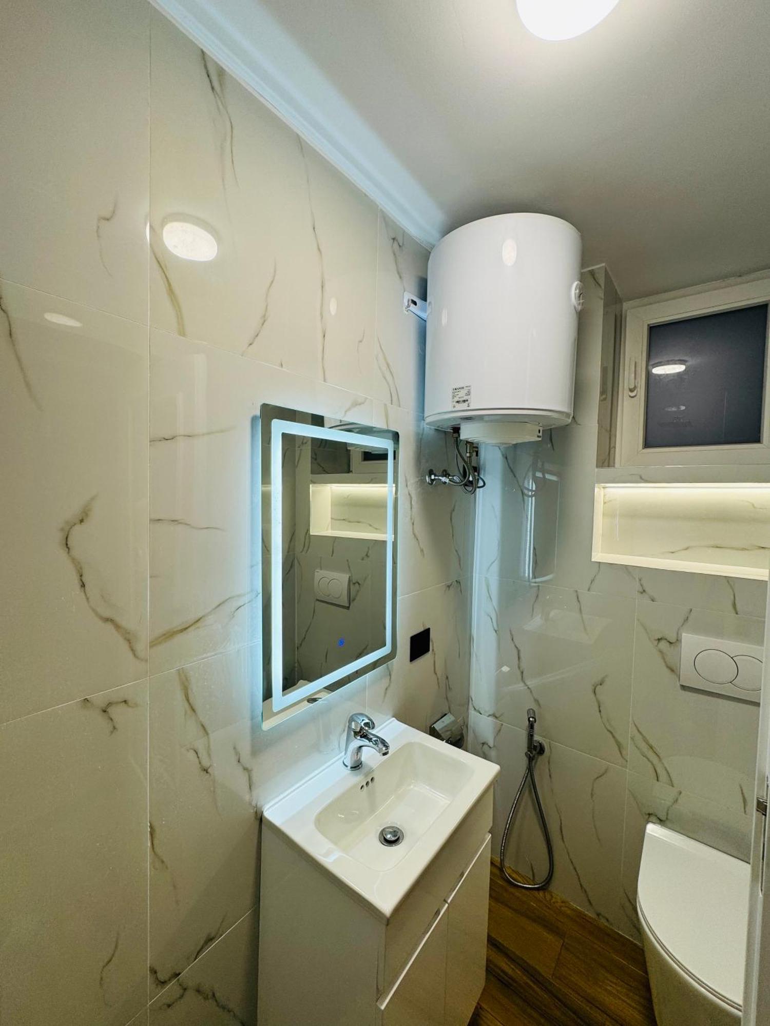 Keli'S Apartment Тирана Екстериор снимка